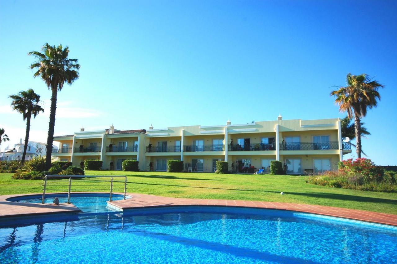 Apartment Coelha Beach - Pool - Free Wi-Fi - Air Con 阿尔布费拉 外观 照片